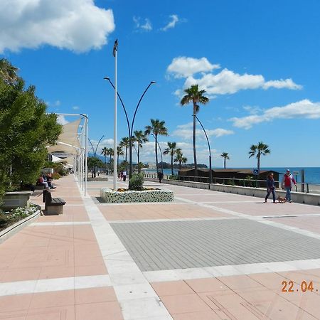 Apartment Parque Central Estepona Pokoj fotografie